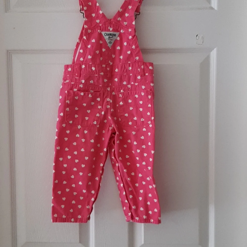 OshKosh B'gosh 18 Months Pink Overalls with White Hearts